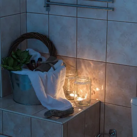 Aletro * Άγιος Νικήτας