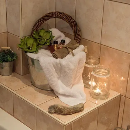 Aletro * Άγιος Νικήτας